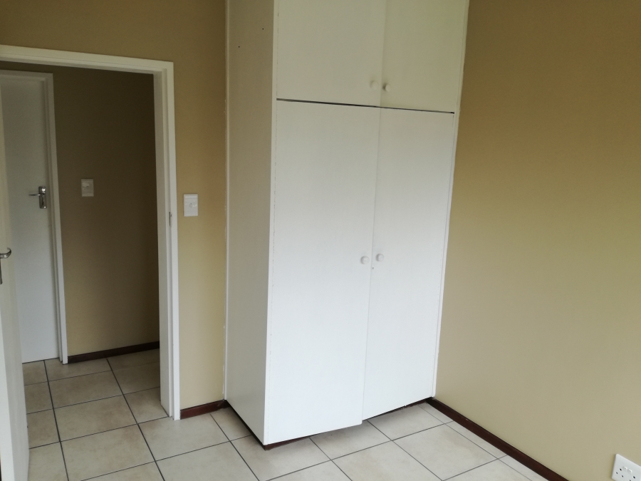 To Let 3 Bedroom Property for Rent in West Riding Western Cape